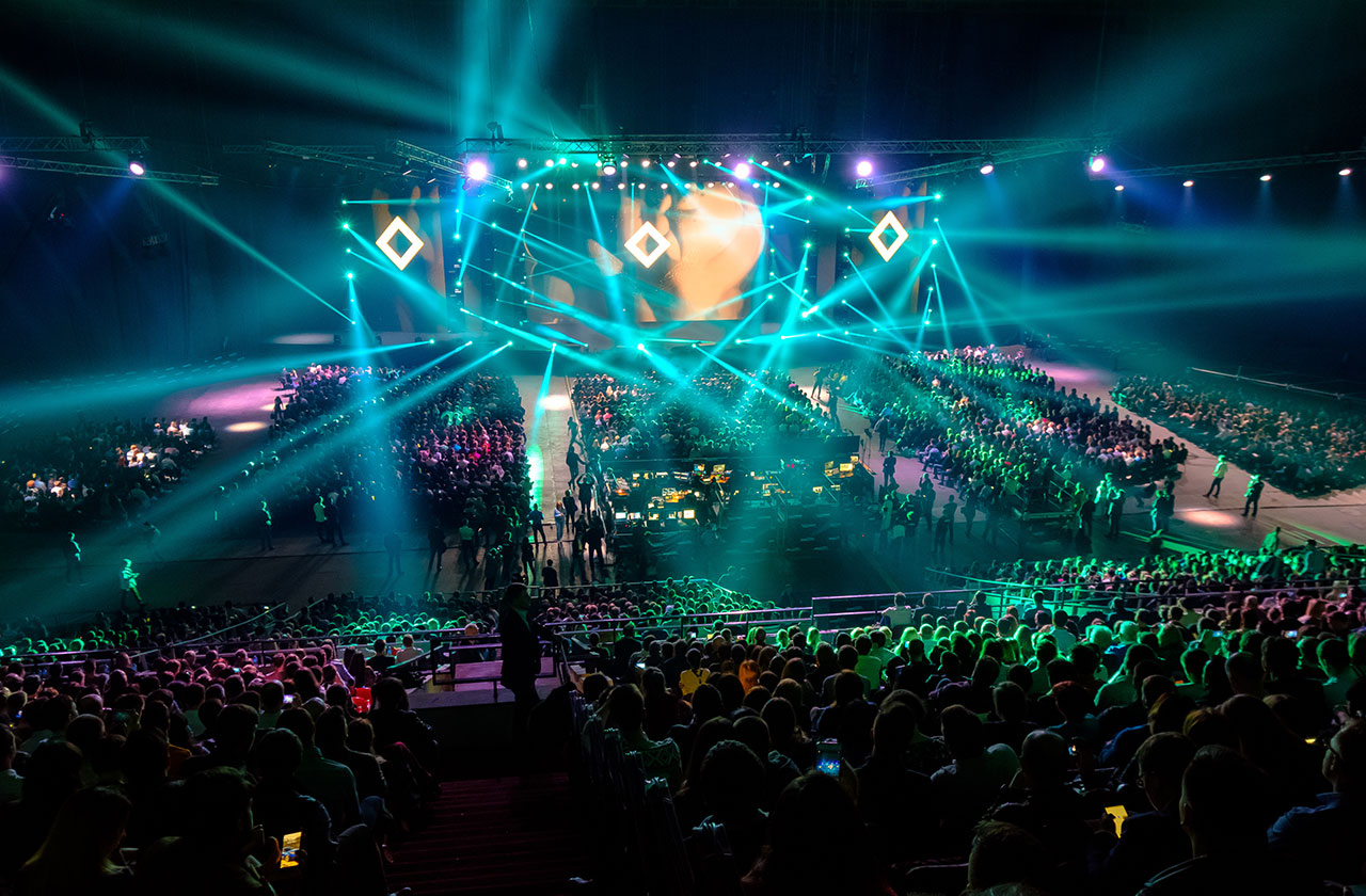 期待你(nǐ)的(de)加入